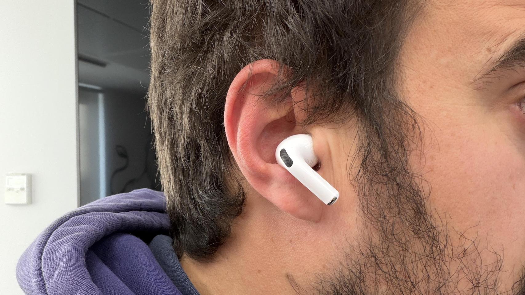 Apple prepara nuevos AirPods Pro meses después de sacar los anteriores: ahora con cámaras infrarrojas integradas