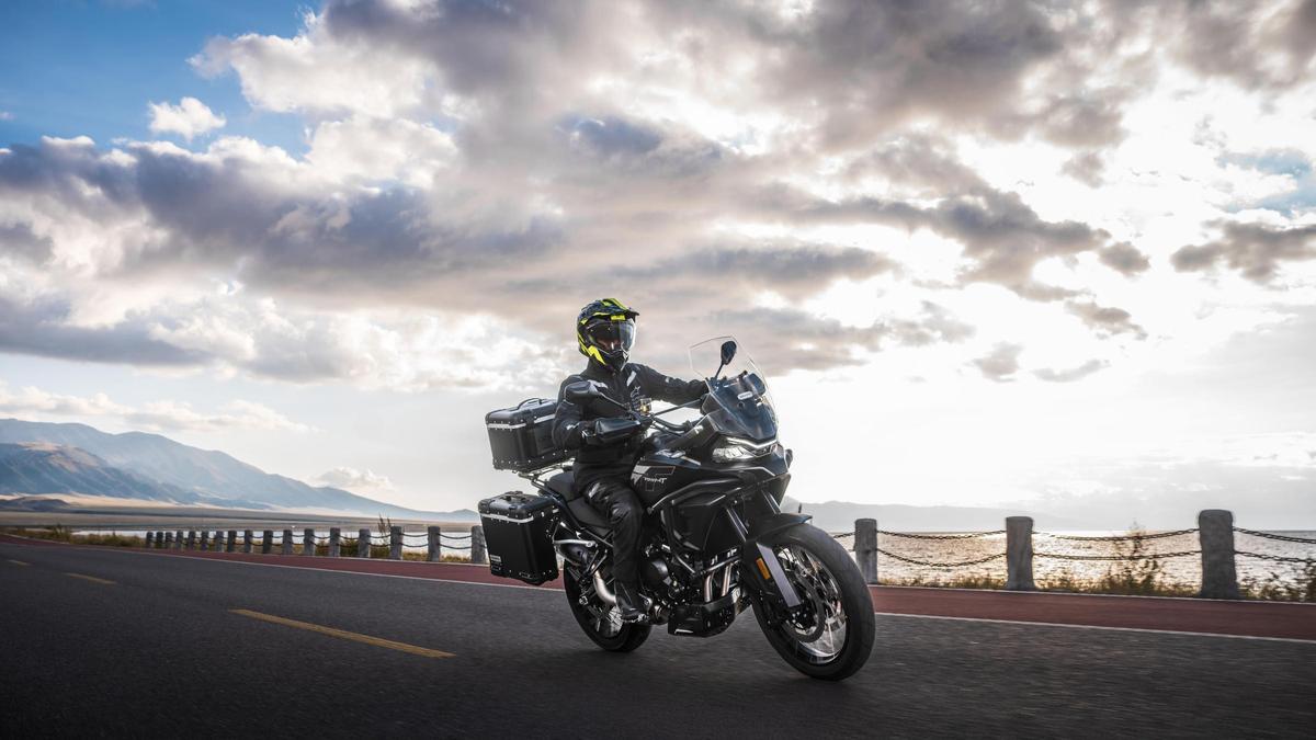 La CFMOTO 700MT sube el listón de las trail accesibles